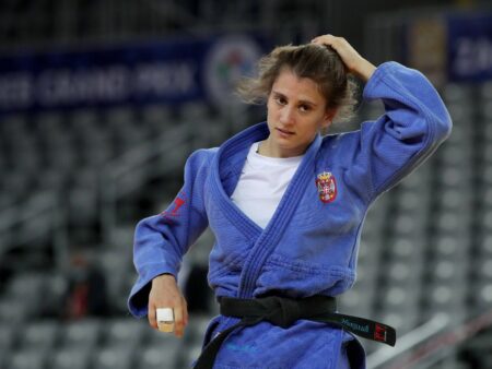 Scandal în sportul sârbească! O sportivă olimpică, membră a lotului național, suspendată pentru dopaj cu o substanță de camuflaj.