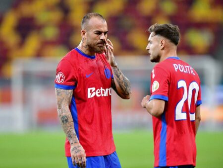 Denis Alibec, inamicul principal al suporterilor FCSB: atacat cu scuipări și înjurături!