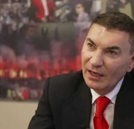 Cristi Borcea îl critcă pe Andrei Nicolescu: „Vorbește de parcă ar plânge! Ați văzut discursurile lui Guardiola sau Enrique?”