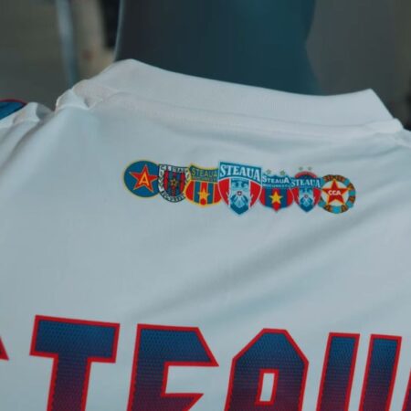 „Fiecare tricou este purtător al unei părți din istoria noastră”