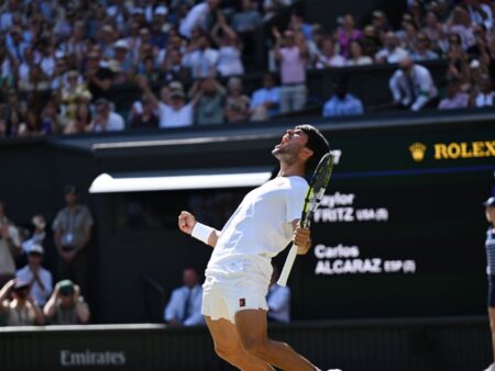 Alcaraz, peste Djokovic, Nadal și Federer? Indiciul care sugerează că recordurile „Big 3” încep să cedeze.