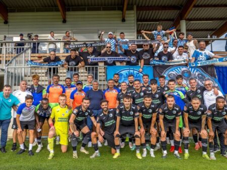 Corvinul a realizat 13 transferuri! Lotul a fost prezentat cu ocazia Zilei Hunedoarei