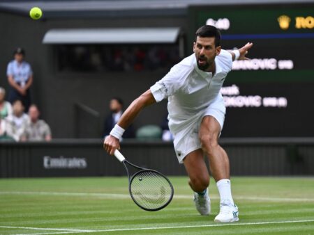 Întrebat despre asemănările dintre jocul său și al lui Jannik Sinner, Novak Djokovic a rememorat prima întâlnire cu liderul mondial: „Era slab și înalt”