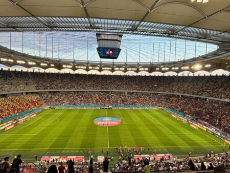 Stadionul a fost plin! Fanii FCSB au invadat Arena Națională pentru meciul de retur cu Shkendija.