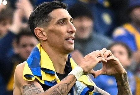 Angel Di Maria, transportat pe targă după debutul său și primul gol! Revenire impresionantă în Argentina pentru campionul mondial.