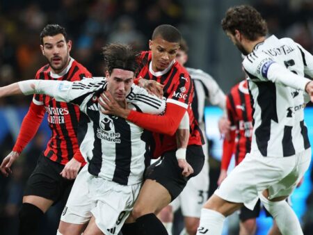 Vedeta de la Juventus ar putea ajunge la AC Milan! Motivul pentru care torinezii doresc să se despartă de atacant.