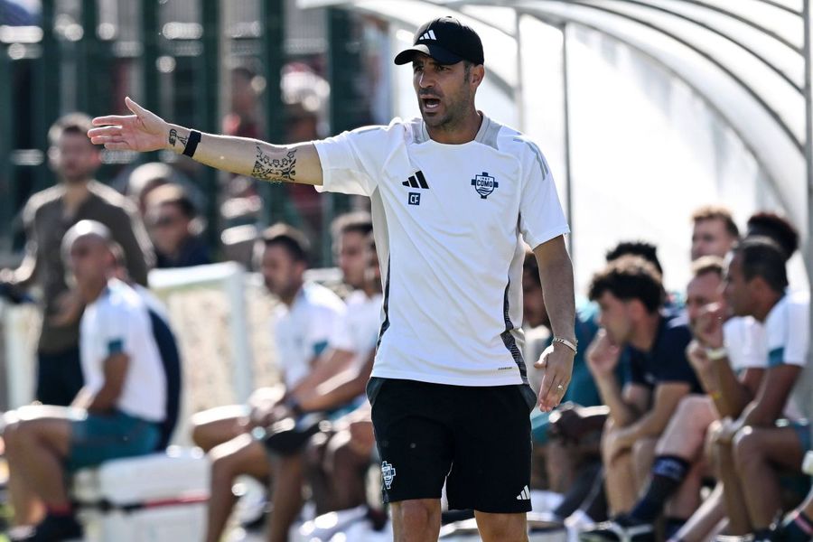 Cesc Fabregas se află în fața primei provocări din noua carieră de antrenor principal O legendă a fotbalului anunță un transfer senzațional al lui Lionel Messi: „Niciodată să nu spui niciodată!”