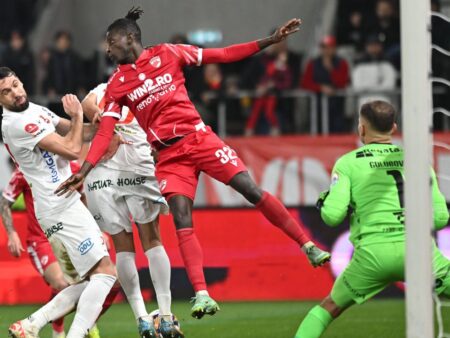 Echipa cu care a semnat Edgar Ie, fotbalist cu un meci la FC Barcelona și cinci la Dinamo