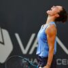 A câștigat primul său turneu WTA și a primit un „pachet-surpriză” în locul trofeului