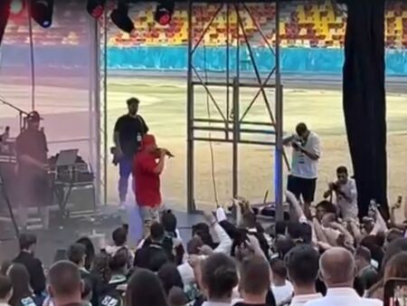 Ce eveniment s-a desfășurat vineri pe Arena Națională » Puya a cântat printre tractoare și baloți de fân
