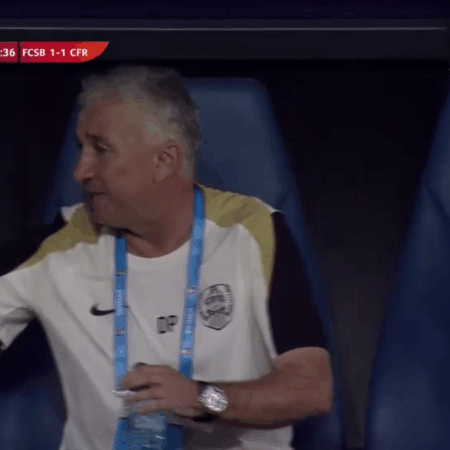 Dan Petrescu a izbucnit și a cerut retragerea echipei din Supercupa FCSB – CFR Cluj.
