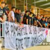 Scandal URIAȘ la Csikszereda – Dinamo » Suporterii oaspeți au reintrat pe stadion cu URGENȚĂ la vederea comportamentului ciucanilor
