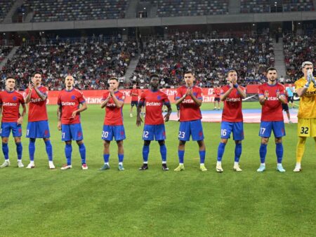 Trei modificări efectuate de FCSB în pauză, după prima repriză slabă cu Hermannstadt