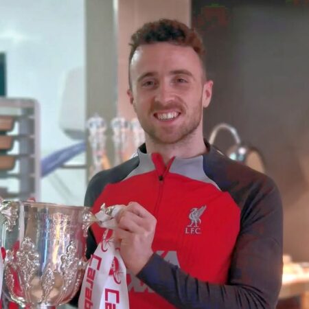 O legendă a lui Liverpool a fost absentă de la funeraliile lui Diogo Jota din cauza unei alte decese.