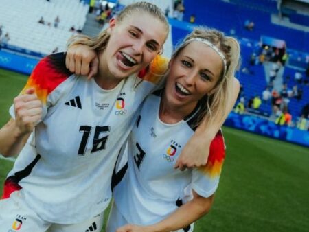Germania învinge Franța și se califică în semifinalele EURO 2025, în ciuda unui jucător lipsă din minutul 13!