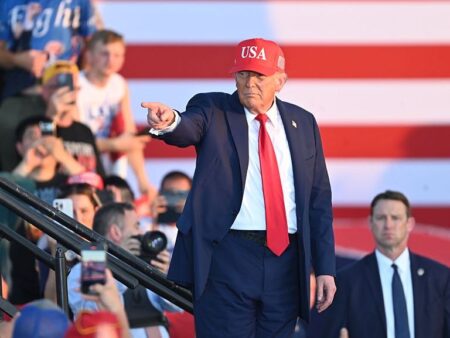 Bătăi la Casa Albă! Trump face din reședința prezidențială o arenă