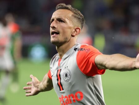 De ce a optat Ștefănescu pentru transferul la U Cluj în loc de Dinamo: sumele considerabile din contract
