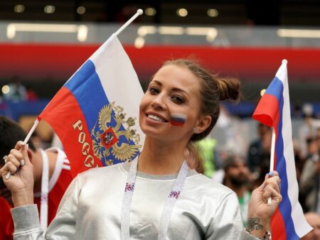 Rusoaica de la Wimbledon: fascinantă, bogată și de neoprit în Londra