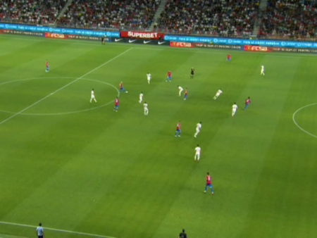 Bucurie efemeră pentru roș-albaștri! FCSB debutează în noul sezon al Superligii cu un gol anulat