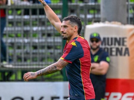 Italienii au fost deja convinși de Nicolae Stanciu, după transferul la Genoa.
