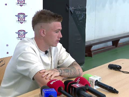 Claudiu Petrila, profesor pentru o zi! Copiii l-au întrebat fără ezitare: „Ce părere ai despre plecarea lui Cristi Săpunaru?”