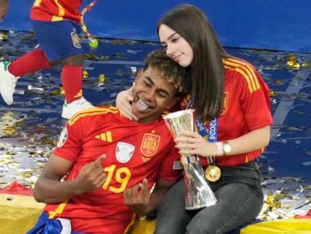 Femeile din viața lui Lamine Yamal la sărbătorirea majoratului starului Barcelonei. Petrecerea de 18 ani, fără telefoane mobile!