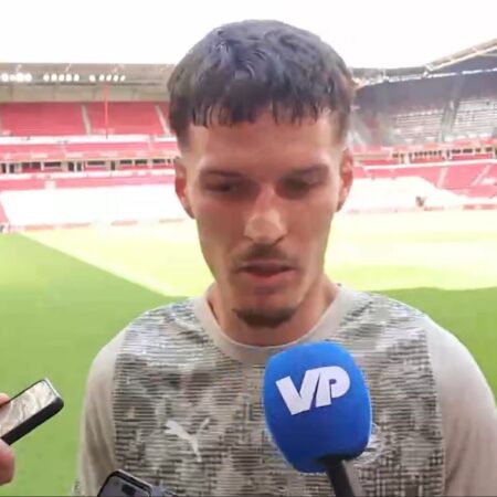 Primul interviu al lui Man la Eindhoven: Cum s-a prezentat Dennis în fața fanilor PSV și ce obiective și-a stabilit