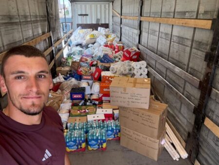 La inițiativa unui campion olimpic, Federația Română de Canotaj a organizat o colectă de ajutoare pentru orașul Broșteni, sever afectat de inundații.
