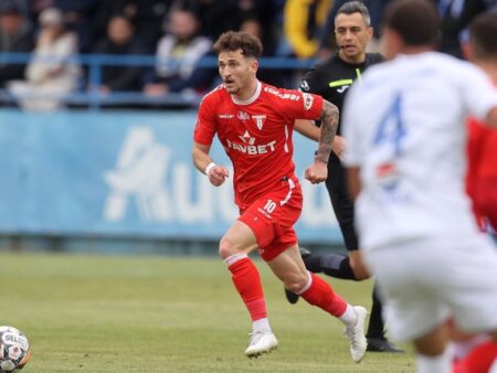 FCSB își îndreaptă atenția către un jucător de la noul lider din Superligă: „Elias mi-a spus”