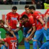 Iată o variantă a titlului: 

„Ce a ajuns să facă fotbalistul plecat cu scandal de la FCSB, după ce Gigi Becali a spus: ‘E terminat de un an! Ce să facem cu el?'”