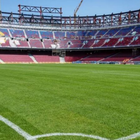 Barcelona nu poate disputa meciuri pe noul stadion decât cu 30.000 de suporteri! » Când va începe și ce a solicitat la UEFA