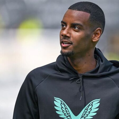 Newcastle a refuzat prima ofertă a lui Liverpool pentru Alexander Isak! Ce sumă au propus „cormoranii”?