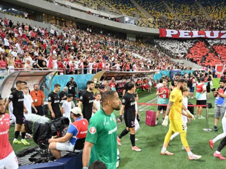 Basarab Panduru, impresionat de derby-ul Dinamo – FCSB: „O mare nebunie!”