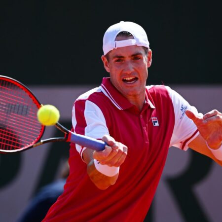 „Dragă John Isner, te invit în Ucraina” – Răspunsul primit de cunoscutul tenismen american care s-a pronunțat în favoarea rușilor.