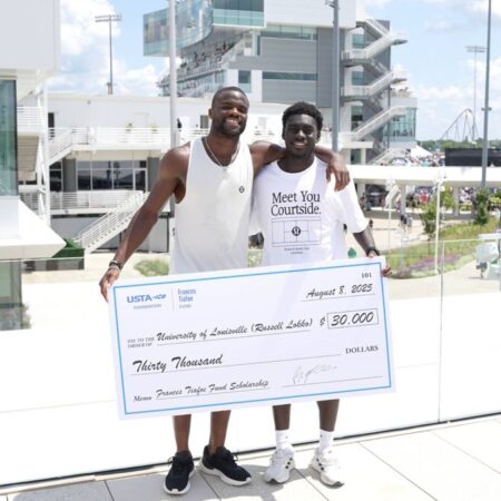 Frances Tiafoe, sprijin de 30.000 de dolari pentru un tânăr aflat în dificultate