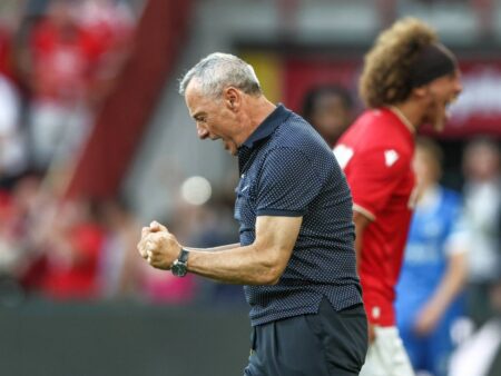 Rednic confirmă debutul strălucit în Belgia! Cu Homawoo titular și doar 24% posesie, Standard a învins Genk-ul.