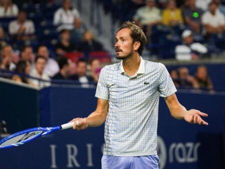 Fostul lider ATP și locul 8 mondial au fost eliminați în turul II