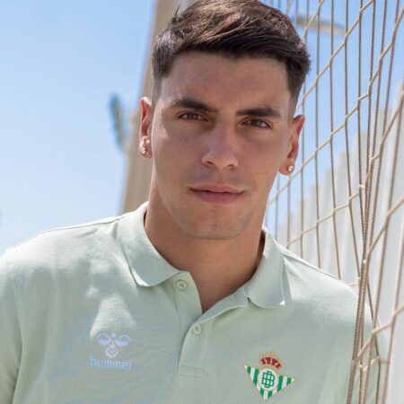 De nicăieri! A plecat de la Farul și a semnat cu Betis Sevilla » Anunț oficial: „Îți dorim mult succes!”