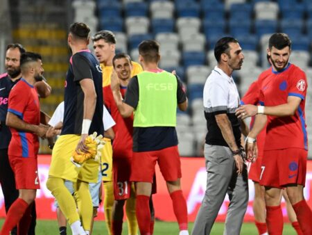 Banii să curgă! FCSB va primi o sumă imensă pentru calificarea în play-off-ul Europa League.