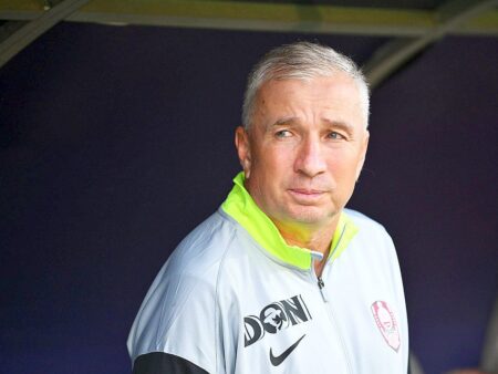 Dan Petrescu nu a fost deloc gentil cu jucătorul său: „O dezamăgire!”