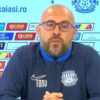 „Îi trag de urechi în fiecare zi! Nimeni nu i-a amenințat cu arma”