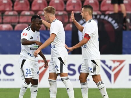 FC Botoșani – Csikszereda, de la 18:45, live pe Sport.ro! Moldovenii pot să-și mențină startul promițător de sezon.