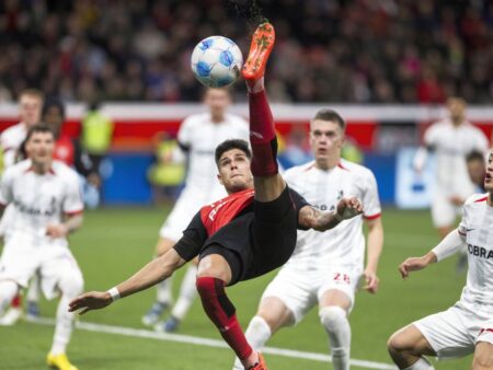 O nouă confruntare Arsenal vs Tottenham! „Tunarii” l-ar putea proteja pe Drăgușin de o amenințare majoră.