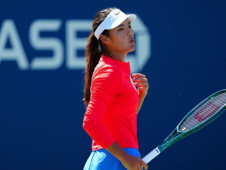 Emma Răducanu avansează în turul 3 la US Open! Victorie cu 6-1, 6-2