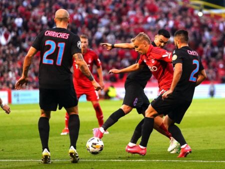 Cine difuzează meciul FCSB la televizor?