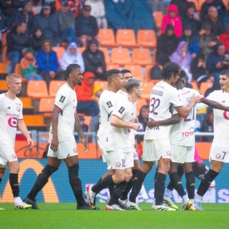 Le-au demolat pe teren! La pauză era 0-0, incredibil ce a urmat după aceea.