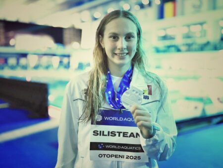 Daria Silișteanu câștigă medalie de argint la proba de 100 m spate la Campionatele Mondiale de juniori de la Otopeni