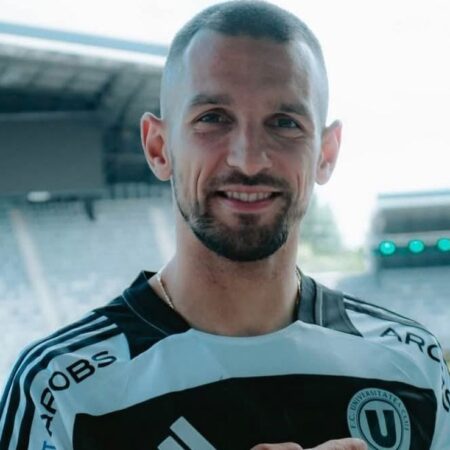 Al doilea transfer al zilei la U Cluj, încă pe post de apărare. În sfârșit, s-a acoperit o poziție!