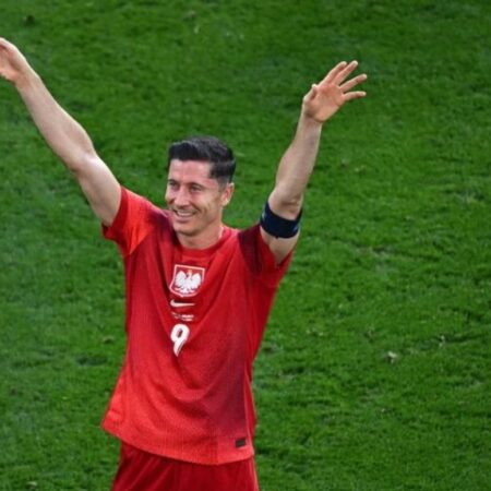 Robert Lewandowski revine la echipa națională! » Cine l-a persuadat pe starul Barcelonei