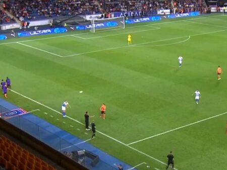 Fază școală din aut! Craiova a marcat al doilea gol cu Basaksehir în play-off-ul Conference League
